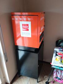 Distributore coca cola 1981