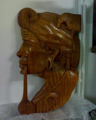 Coppia di indiani in legno