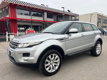 Land Rover Range Evoque 2.2 TD4 5p. Pure