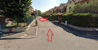 Posto Auto/Moto Sicuro in Via Zara 23 Rho (MI)