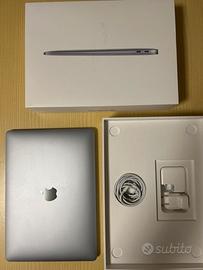 MacBook Air M1 13  8GB RAM/256GB SSD