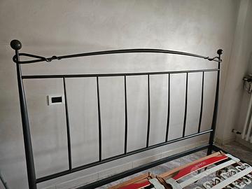 Struttura letto in ottone