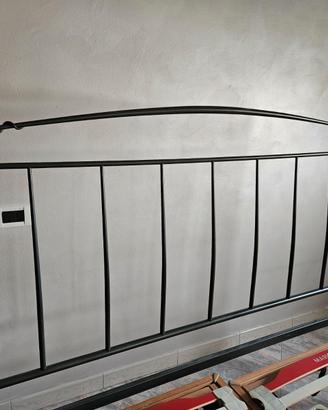 Struttura letto in ottone