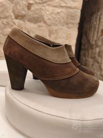 scarpa col tacco e plateau 