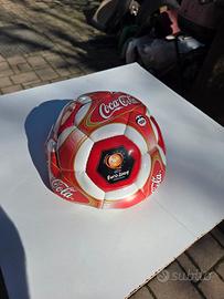 Pallone da calcio Coca-Cola Euro 2004
