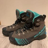 Scarponi marca Scarpa mod Ribelle 37,5