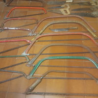 Collezione vecchi attrezzi da lavoro usati