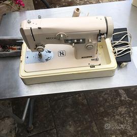 NECCHI macchina da cucire 