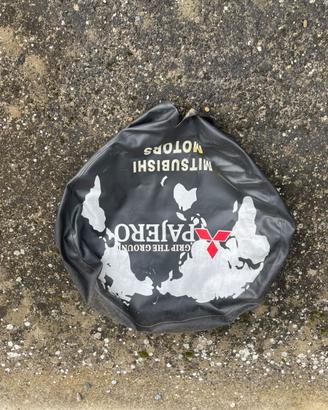 Copertura ruota di scorta pajero