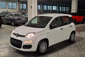 Fiat Panda 1.0 FireFly Hybrid Pandina Icon Km.0
