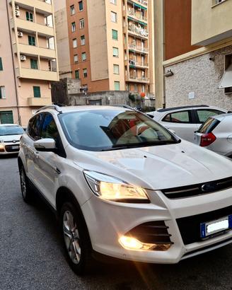 Ford Kuga 2,0TDCI-S&S 4WD Powershift Titanium X