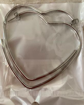 Orecchini a forma di cuore
