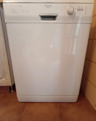 lavastoviglie Electrolux rex 