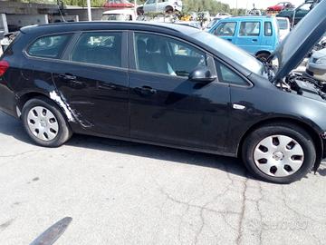 RICAMBI AUTO OPEL ASTRA 2011 CTD