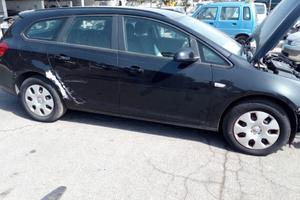 RICAMBI AUTO OPEL ASTRA 2011 CTD