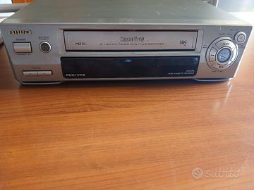 Lettore videocassette  VHS marca AIWA