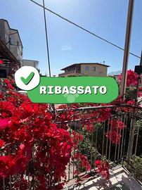CASA SEMINDIPENDENTE A CASALNUOVO DI NAPOLI