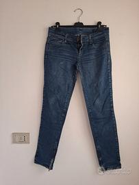 Pantaloni Jeans donna, per misure chiedere in cha 