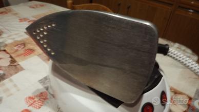 Stazione stiratura "Stiromaster" NECCHI