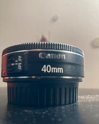Canon 40 2.8 stm