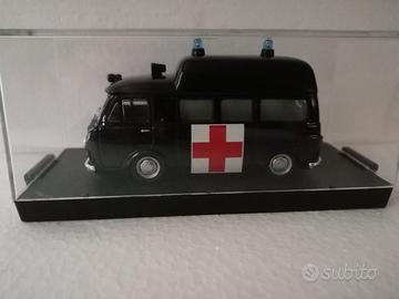 modellino fiat238 ambulanza tetto alto carabinieri