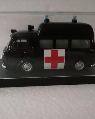 modellino fiat238 ambulanza tetto alto carabinieri