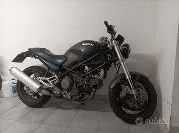 ducati monster  900 i.e. anno 2000