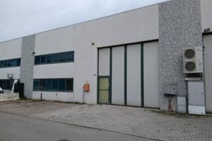 Fabbricato industriale