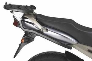 ATTACCO POSTERIORE FAZER 98-99 GIVI NUOVO