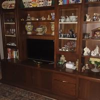 parete attrezzata in arte povera 