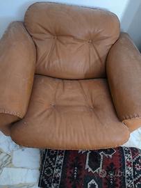 Poltrone in pelle provenienza Svizzera