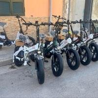 Bicicletta elettrica pieghevole vari colori