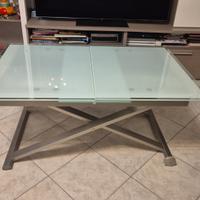 tavolo sia basso e  normale regolabile allungabile