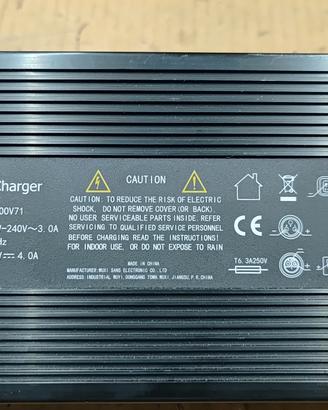 Carica batterie LifePo04,  70 volt per mtb