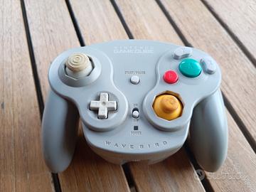 GAMECUBE GAME CUBE WAVEBIRD NINTENDO JOYPAD 
