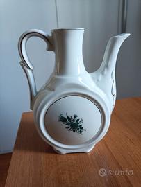 Brocca in porcellana decorata