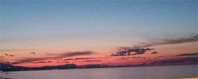 APPARTAMENTO CON TERRAZZO FRONTE MARE