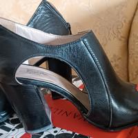 scarpa pelle nera