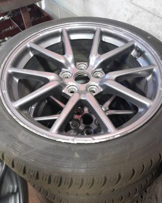 4 cerchi in lega Tesla Mod.3 + gomme invernali