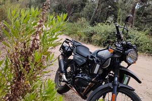 Himalayan Royal Enfield 411 del 2022