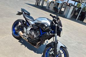 Yamaha Mt-07