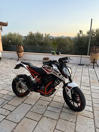 Ktm Duke