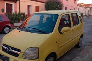 Opel agila del 2005  con 150000 km ben tenuta