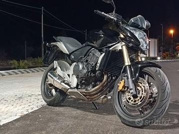 Honda Hornet 600 - Soli 17.000km