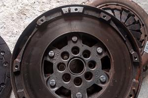 kit frizione bimassa Opel corsa D 1.3 Multijet 75 