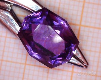 Gemma ametista 4.71 carat dal Brasile