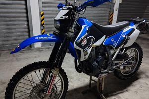 Suzuki DRZ 400