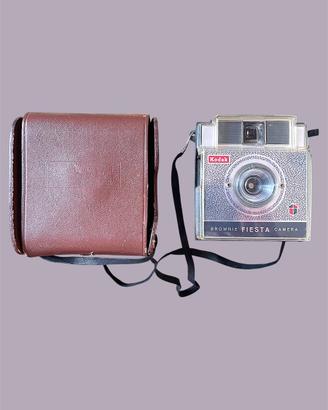 Fotocamera vintage Kodak Brownie Fiesta + custodia