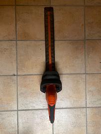 Tagliasiepi elettrico Black & Decker