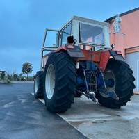 Trattore agricolo
